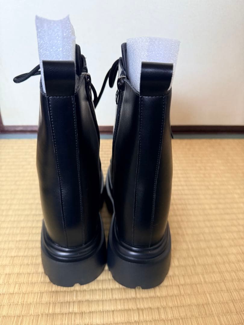 HSK 厚底 レースアップブーツ ブラック 24cm 美品 箱付き