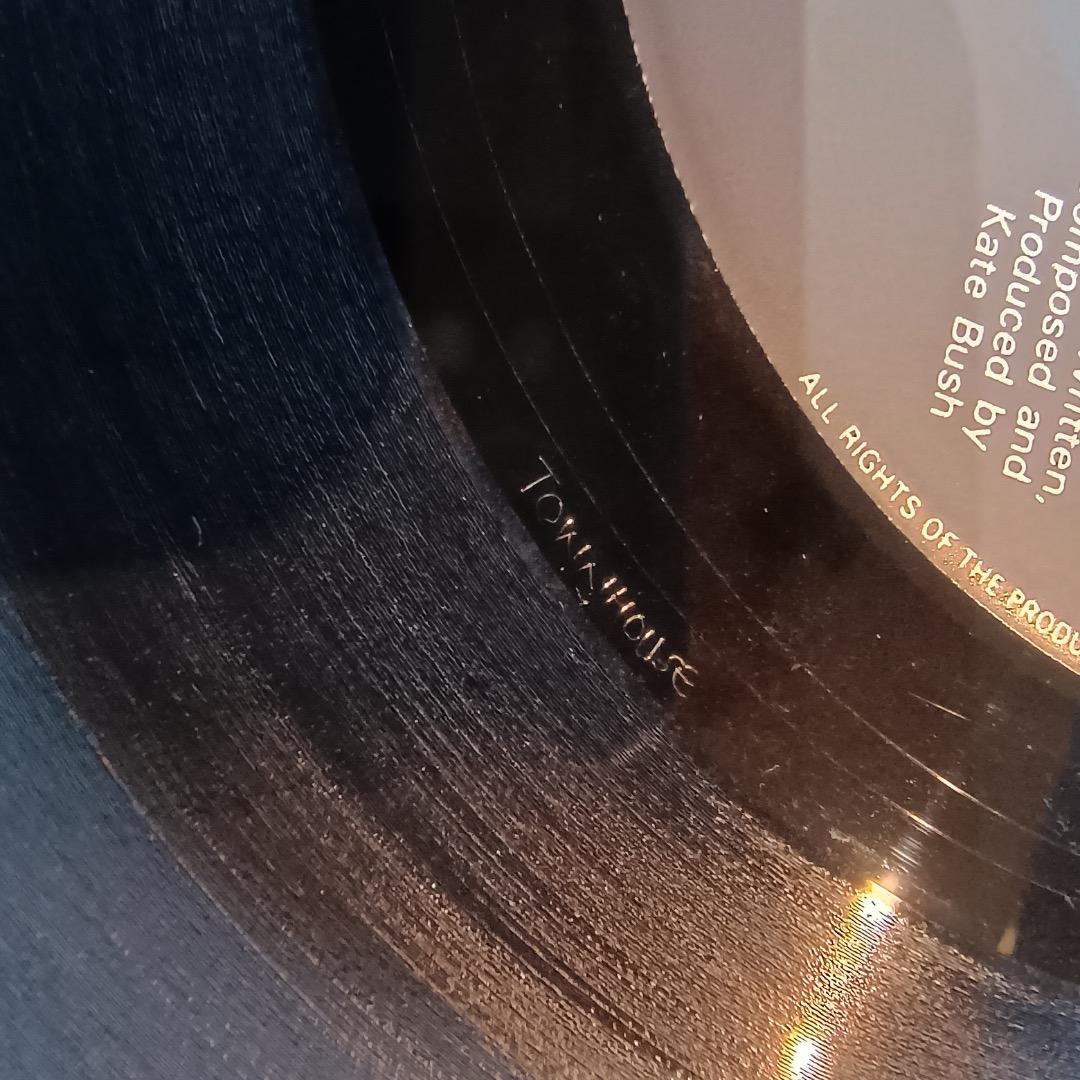 Running Up That Hill（UK初回限定７\")/Kate Bush