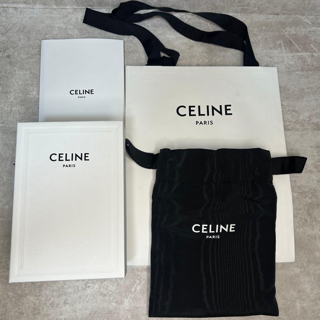 極美品✨CELINEトリオンフ 三つ折り財布 ゴールド金具 箱、保存袋付