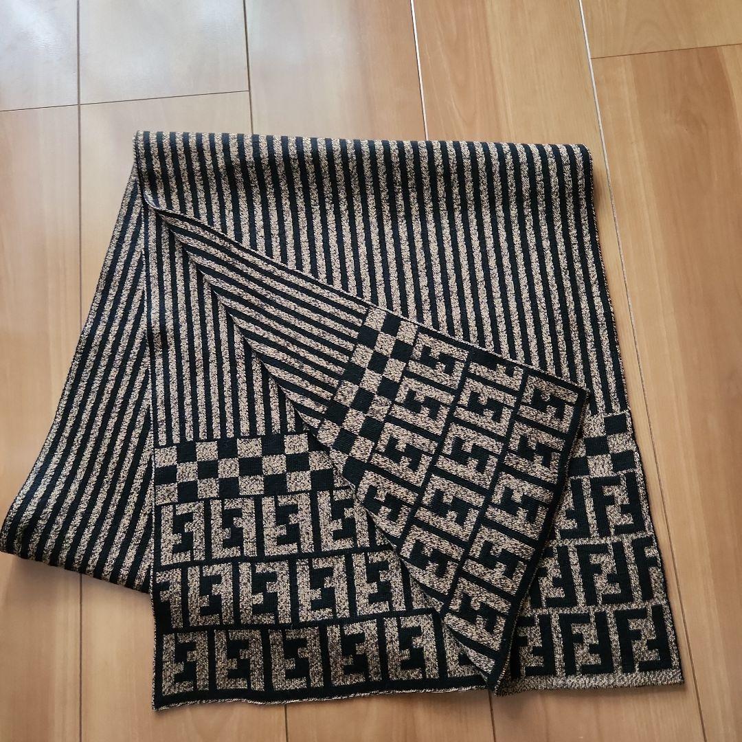 FENDI　maglia 　ズッカ柄 ウール100%マフラー