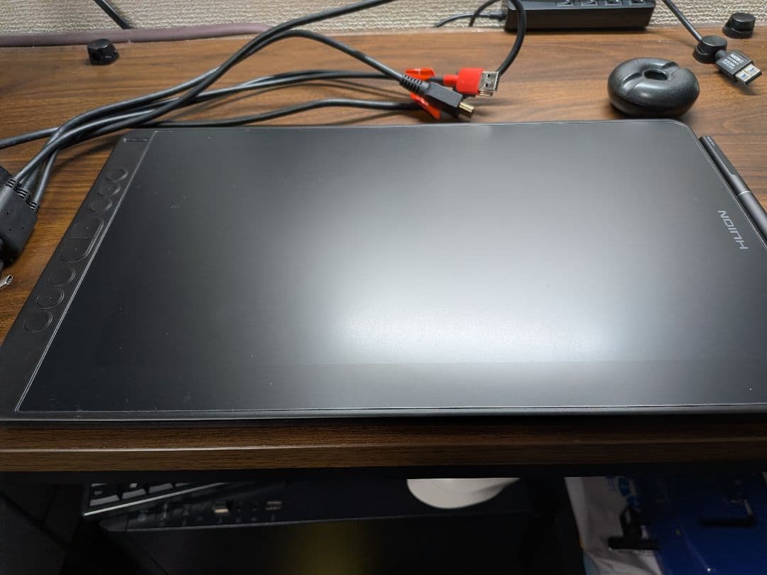 kamvas 13　HUION 液晶タブレット