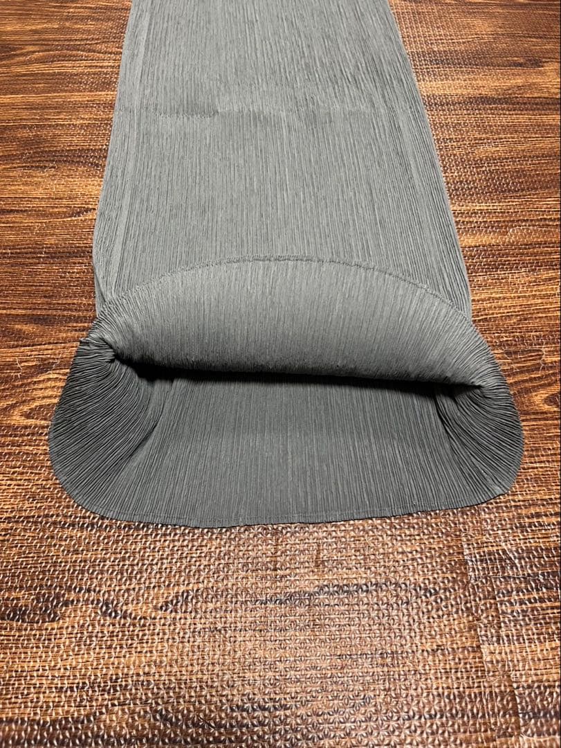美品 ISSEY MIYAKE スカート グレー S