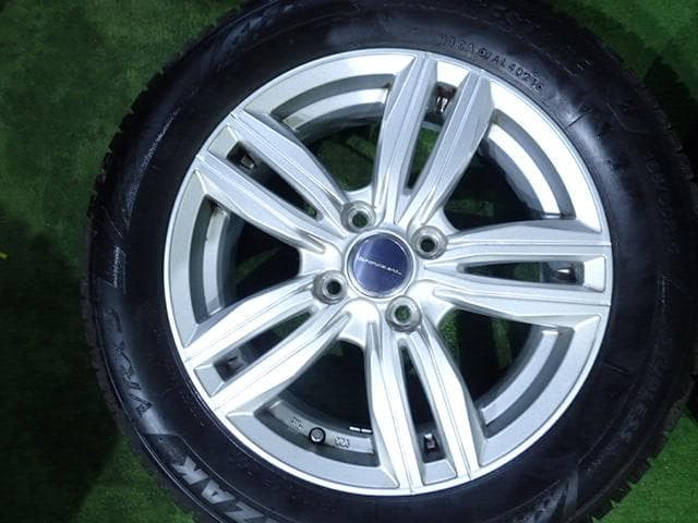 B1048【送料無料】スタッドレスタイヤ 185/60R15 4本セット