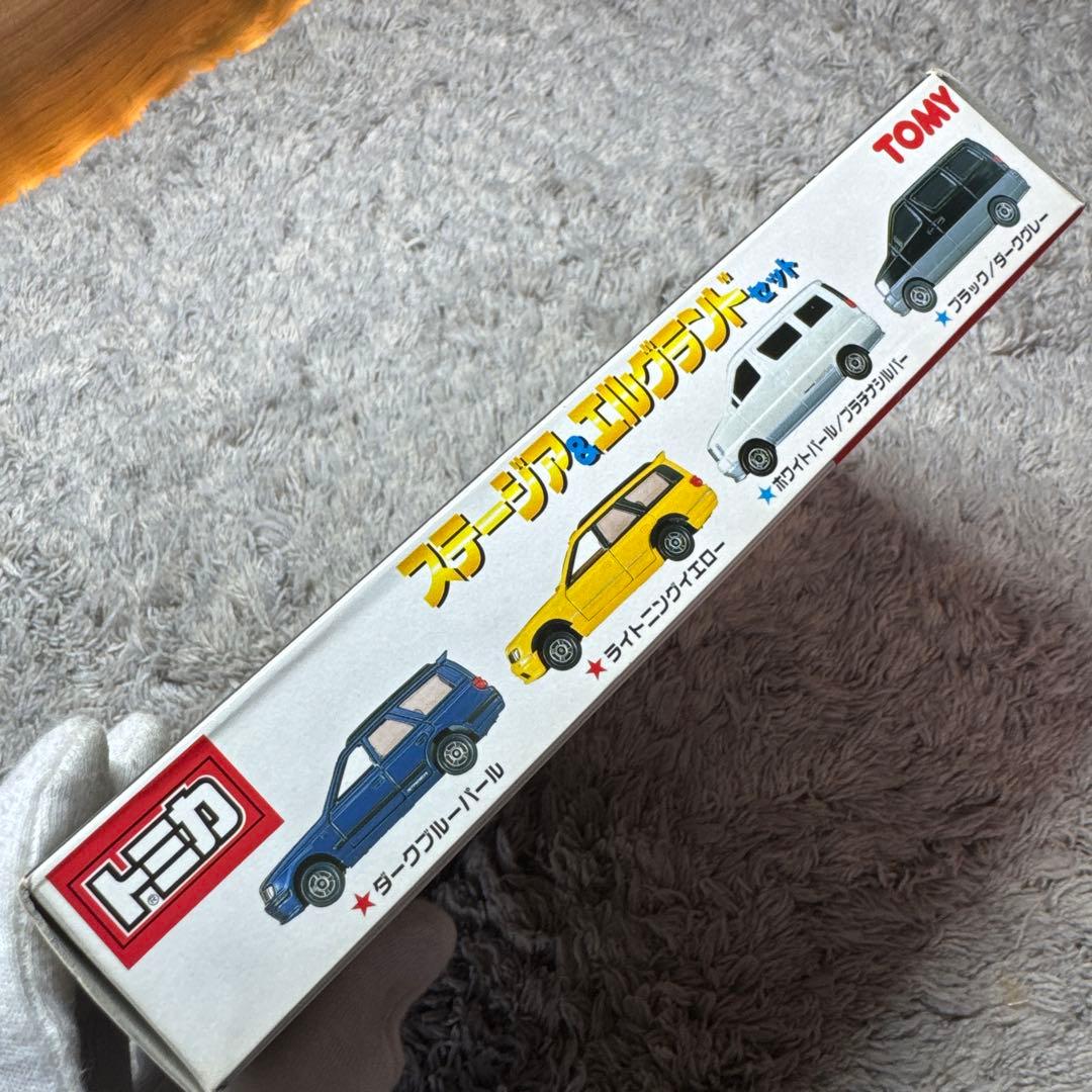 トミカ ステージア & エルグランド セット