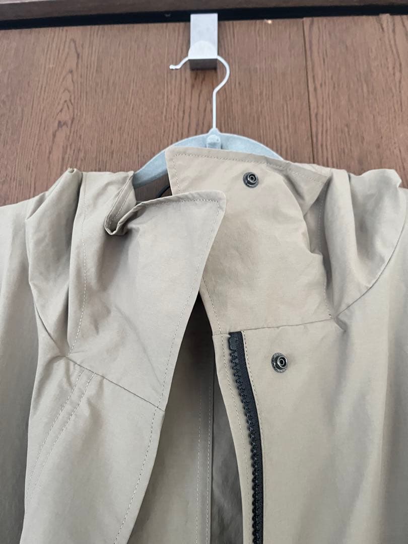 GALLARDAGALANTE　ユーティリティタフタコート　グレージュ