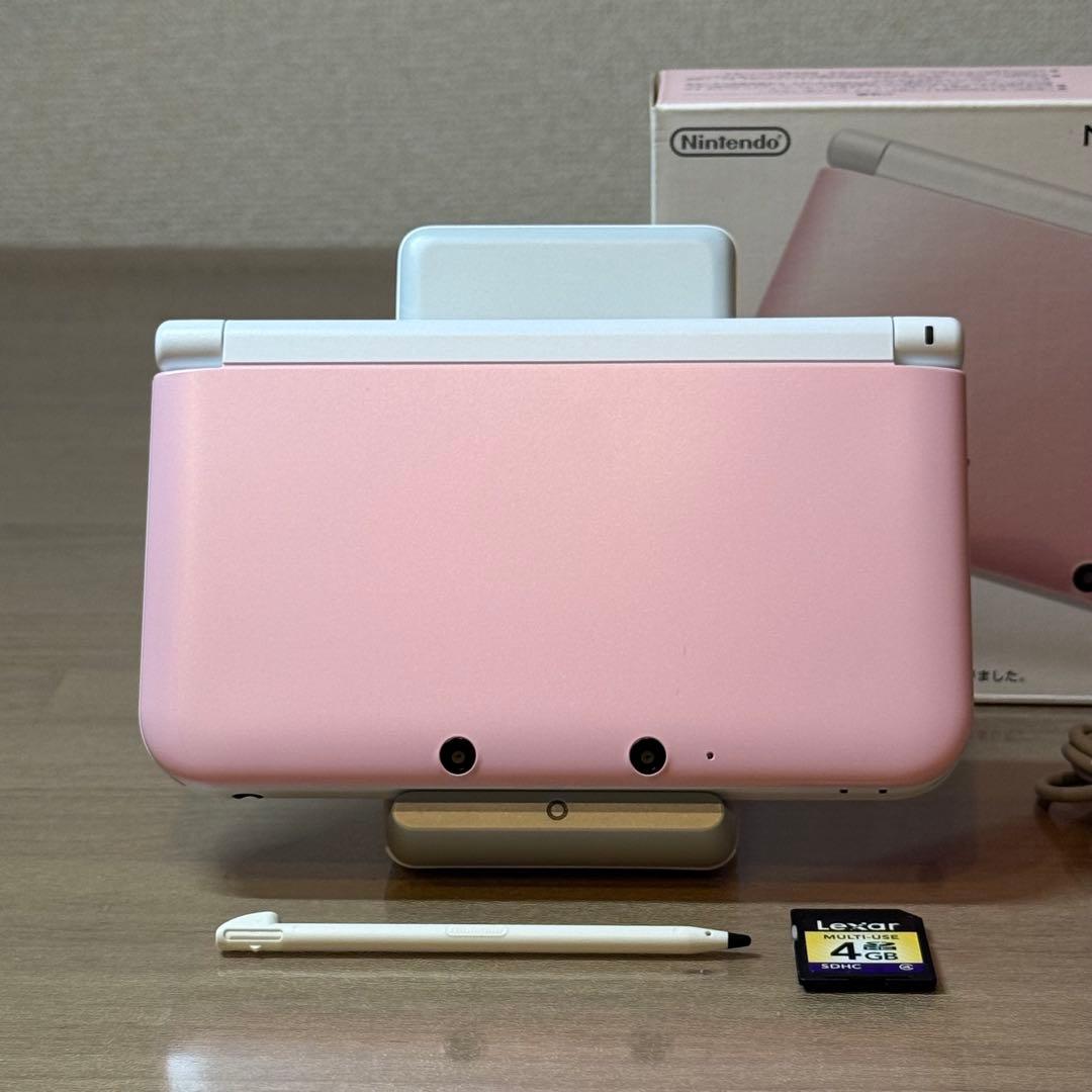 6-206【美品】ニンテンドー3DS LL ピンク×ホワイト 箱付き