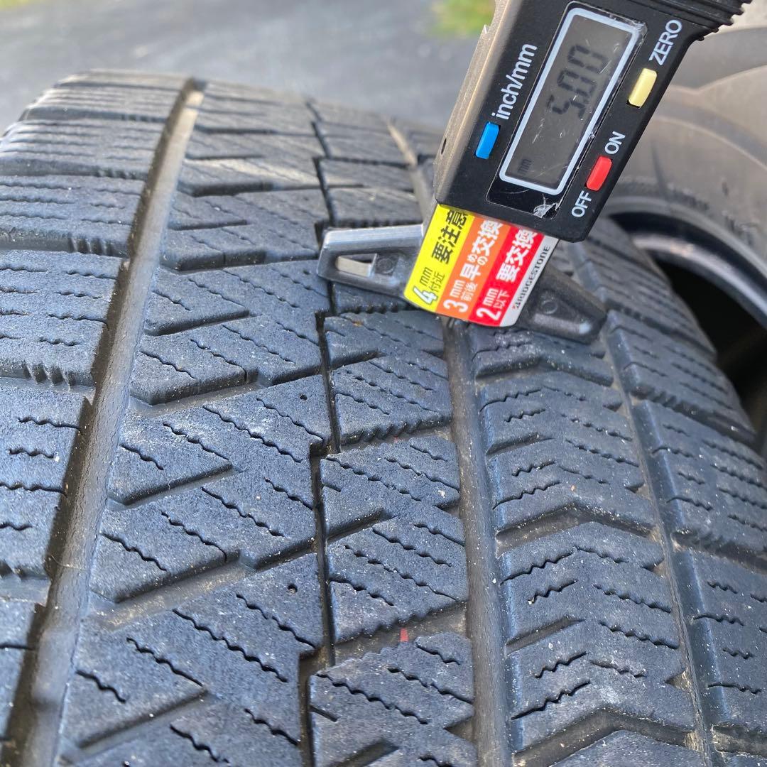 【送料無料】ブリヂストン スタッドレス215/60R16 95Q