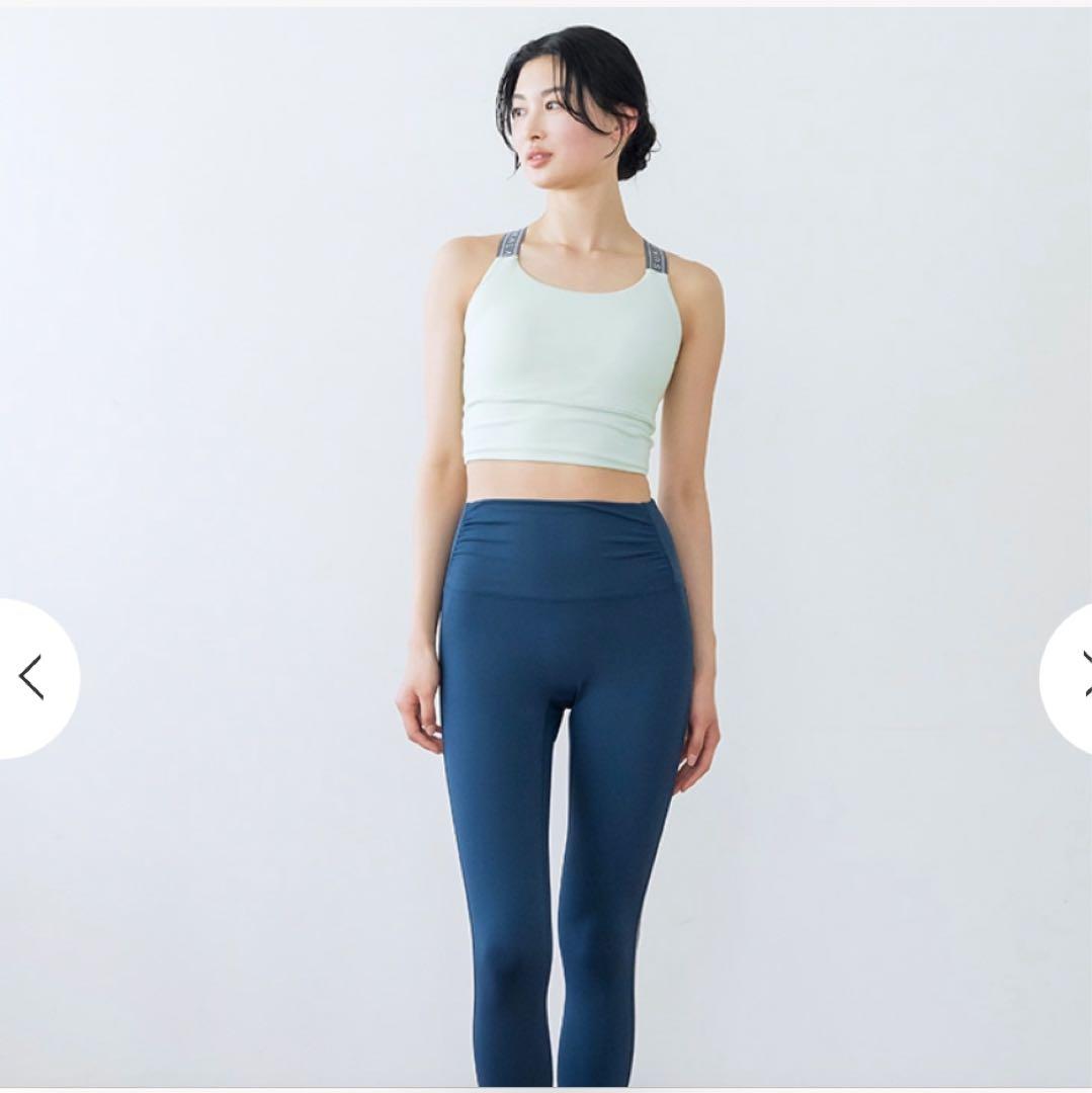 なみなみ　新品タグ付き【SUKALA】バッククロスロゴブラトップ　 L