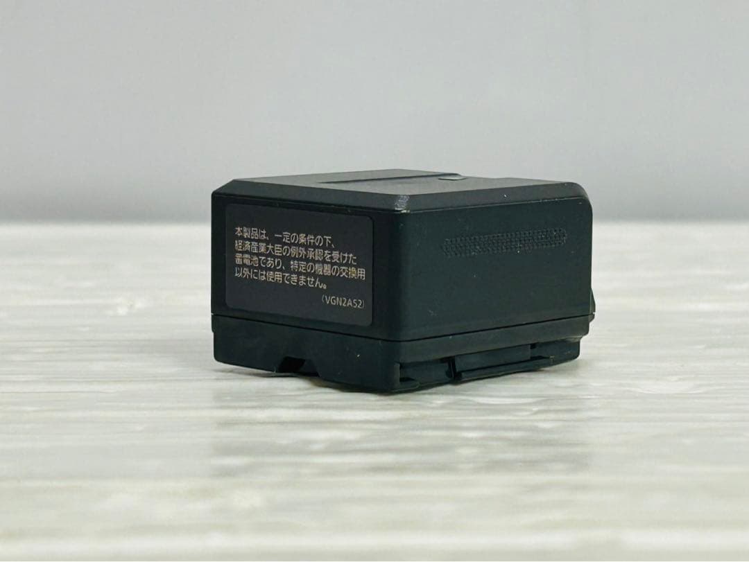 ★未使用品★ Panasonic VW-VBG130-K バッテリー　324