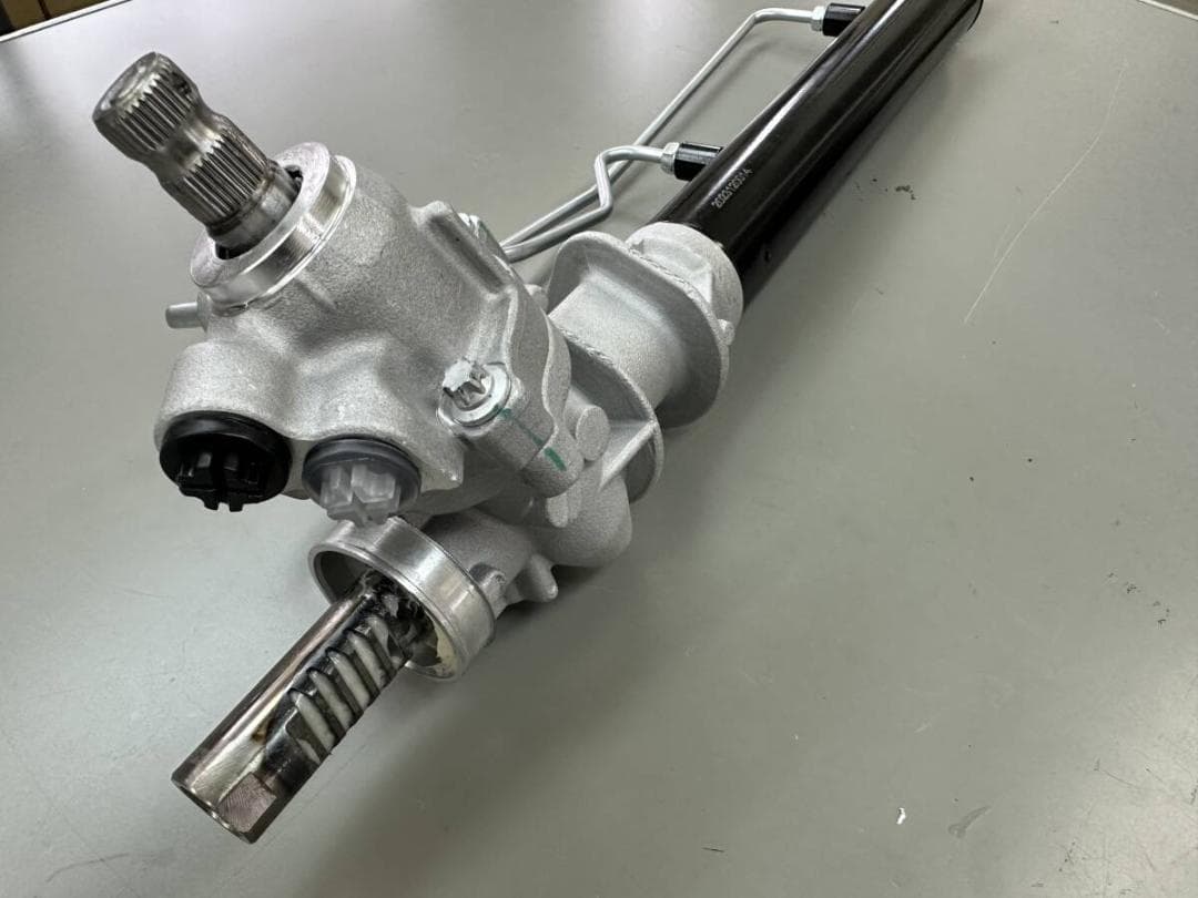 ア*ャ様 日産シルビアS13ラック＆ピニオン49001-52F00 社外新品送料