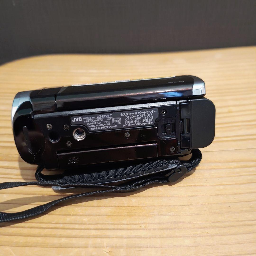 美品　JVC Everio GZ-E225 SDカード付 フルHDビデオカメラ