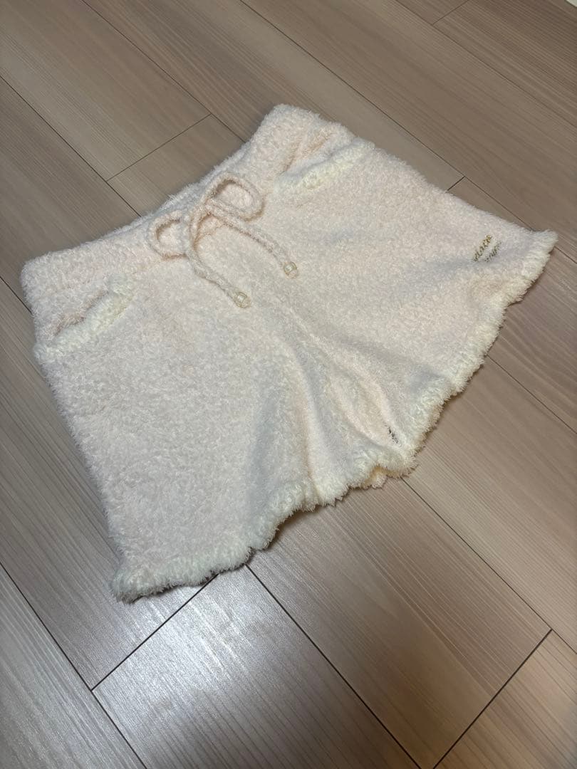 新品　ジェラートピケ　ルームウェア　パーカー　ショートパンツ　上下セット
