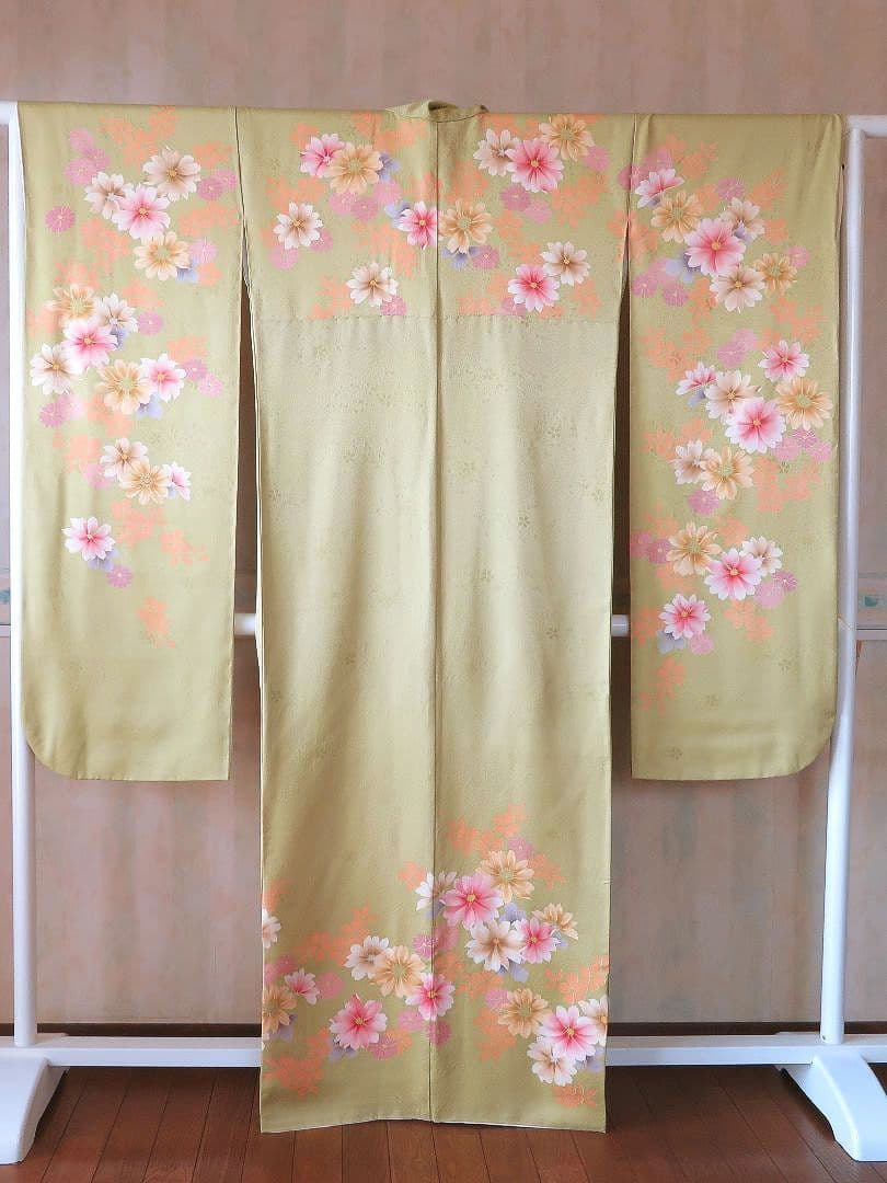 専用ページ　ミニーママ様　5194 振袖単品 黄緑 グリーン 正絹