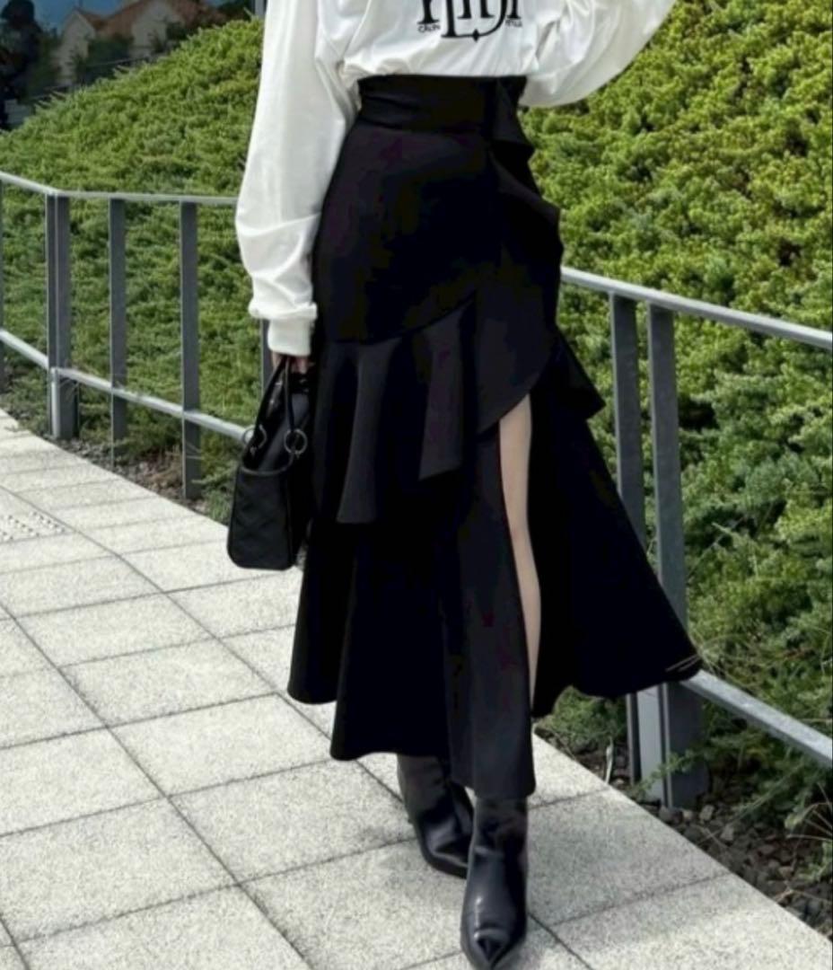 フリルスリットハイウエストスコートショートパンツ