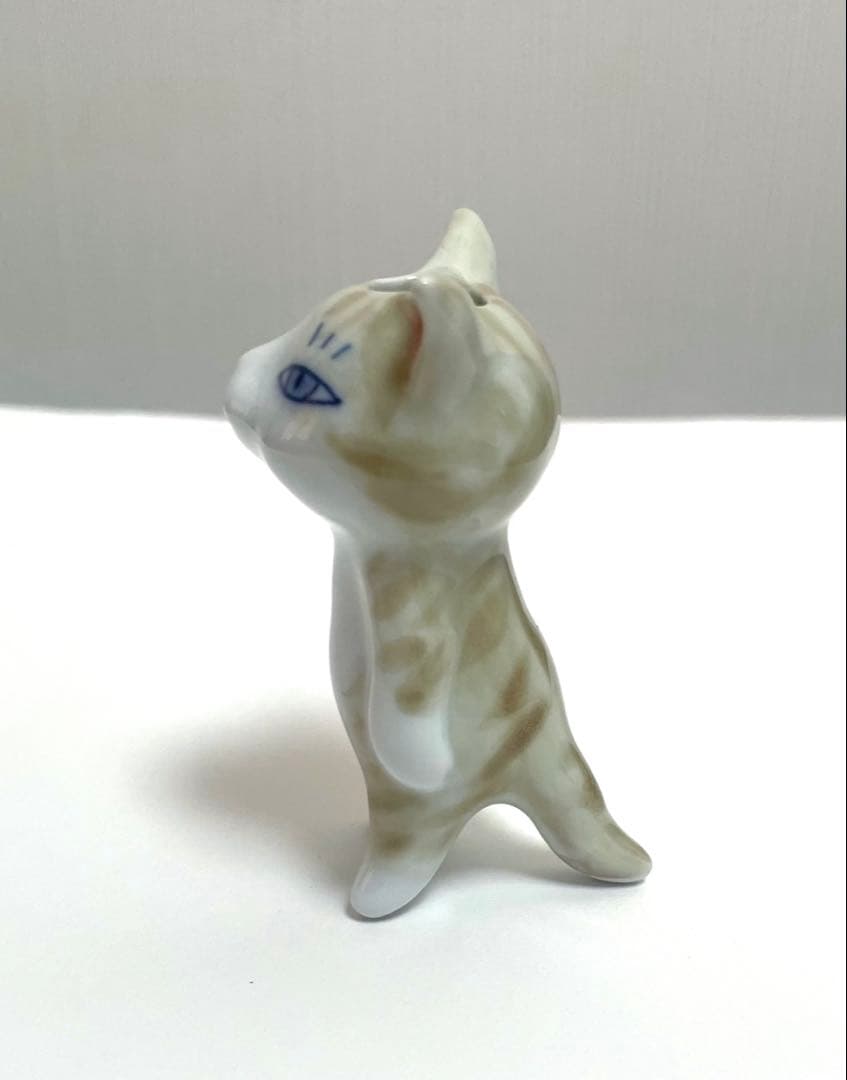 猫　花瓶 一輪挿し　Flower フラワー　ねこ　パスザバトン　ヒグチヨウコ