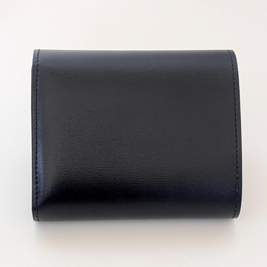 【正規品・付属品あり】CELINE　トリオンフ　三つ折り財布　ブラック