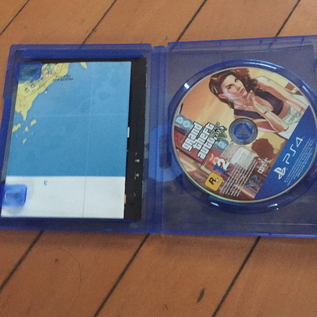 PS4 コントローラー