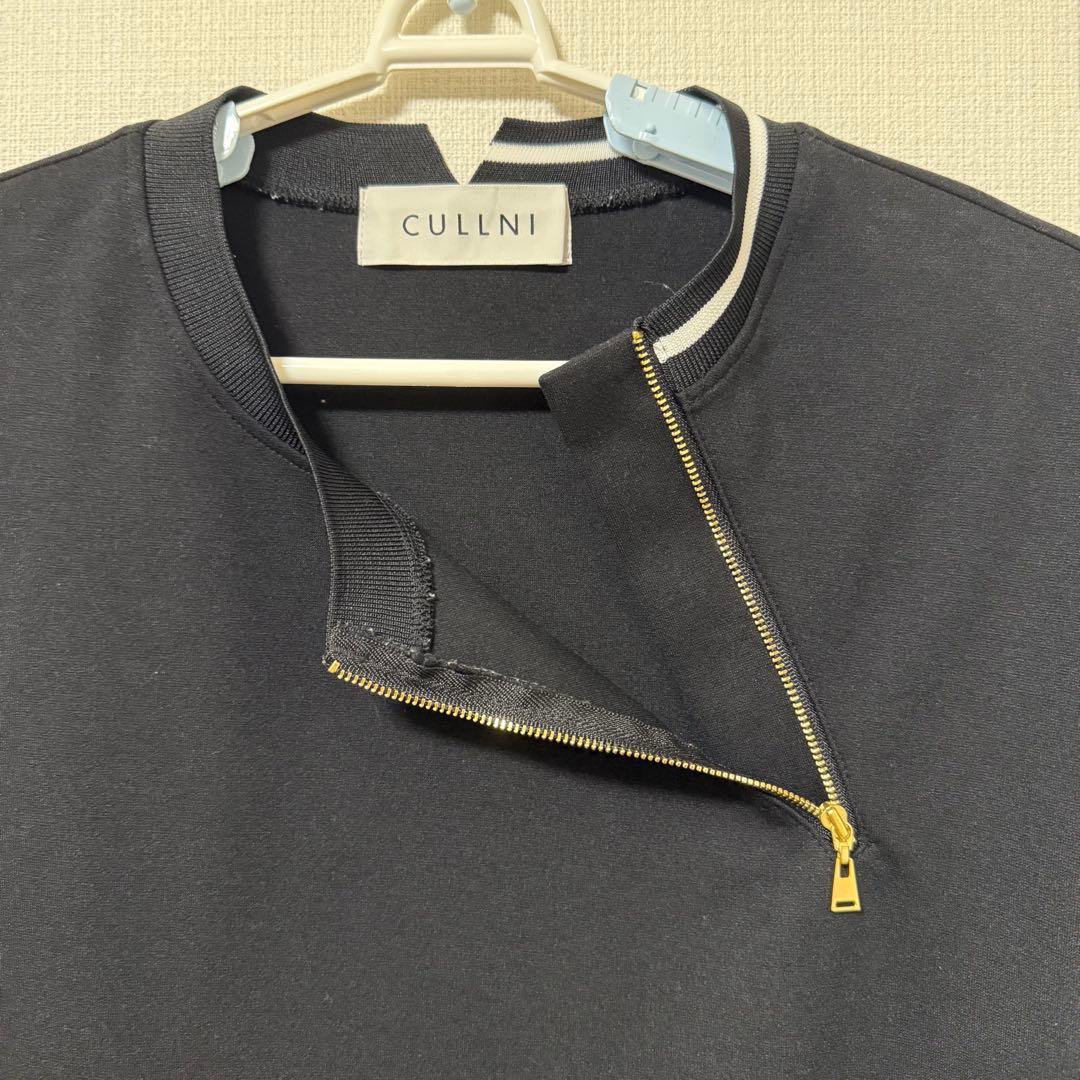 CULLNI 黒 ジッパー付き Tシャツ　　23-SS-066