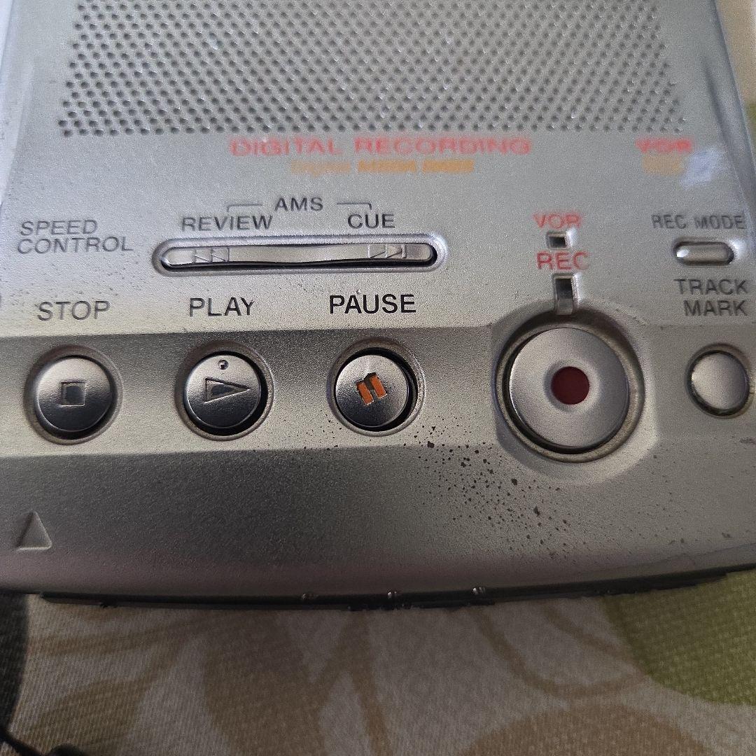 SONY ポータブルMDレコーダー MZ-B100 ジャンク