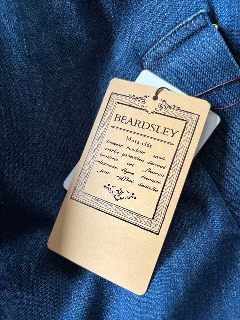 ＊新品未使用タグ付き＊ BEARDSLEY デニムトレンチコート