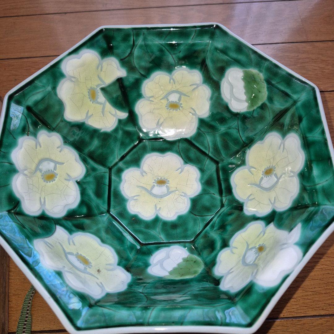 椿文 八角形花柄陶器皿 木箱付き