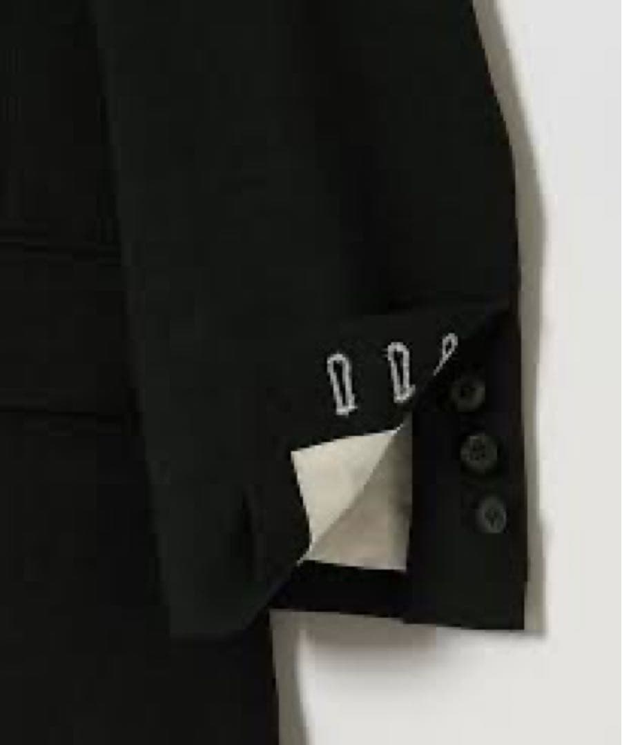 【新品タグ付】conte ダブル テーラードジャケット 辺見えみりさん着用