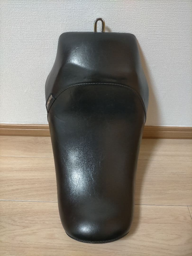 【だいちん】ラペラ ソロシート ハーレーダビッドソン ダイナ用