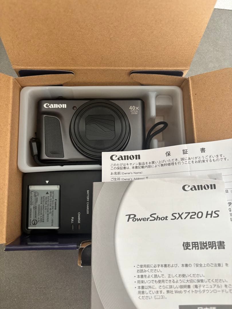 美品 Canonキャノン Powershot SX720HS ブラック　デジカメ