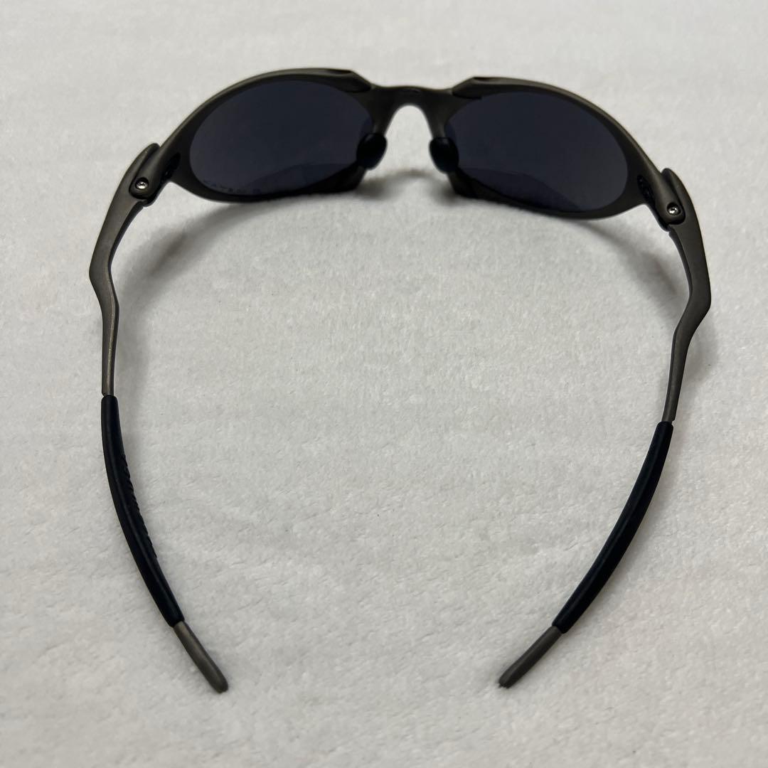 OAKLEY Romeo サングラス