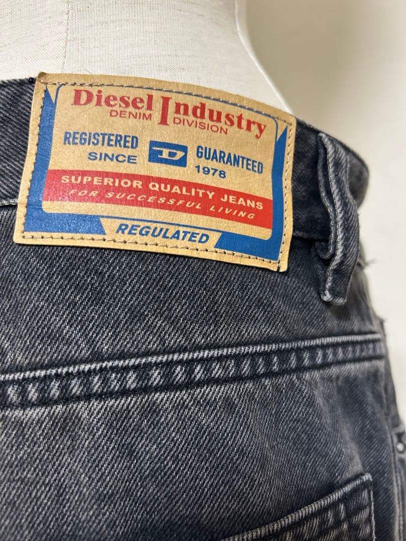 m*i様 【２０２４AW即完品】DIESELディーゼル★レイヤードデニムワイドフ