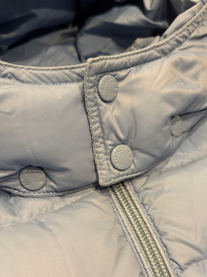 MONCLER フード付きダウンジャケット80cm ライトブルー付属品あり