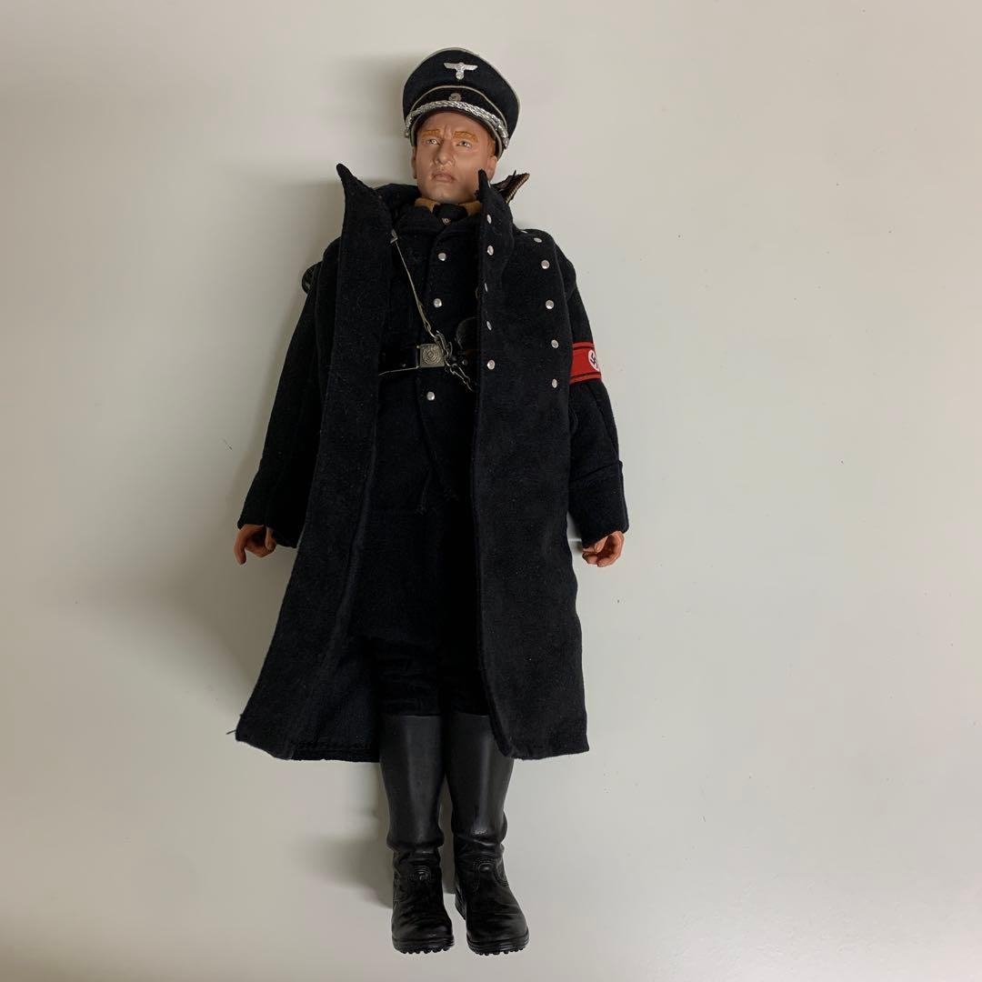 ドイツ軍　SS フィギュア