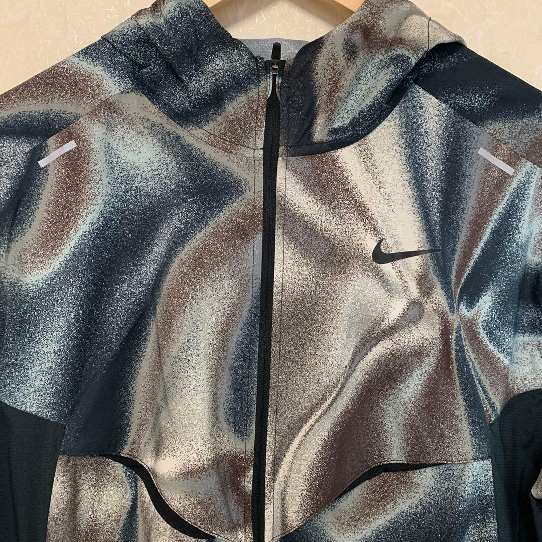 ★最終値下げ★【レア】NIKE メタリックパターン ウィンドブレーカー