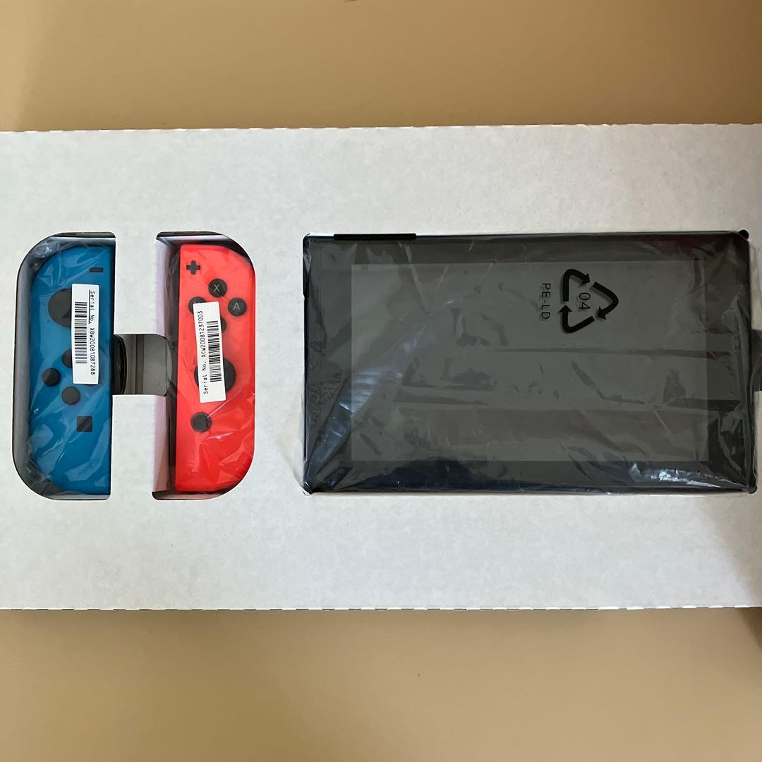 Nintendo Switch 本体 レッド/ブルー