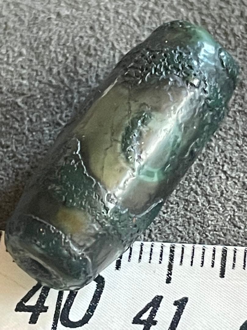 チベット虎牙3眼天珠　エッチド技法染　出土系