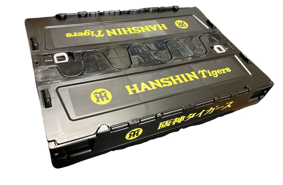 新品　阪神タイガースオリジナル折りたたみコンテナケース
