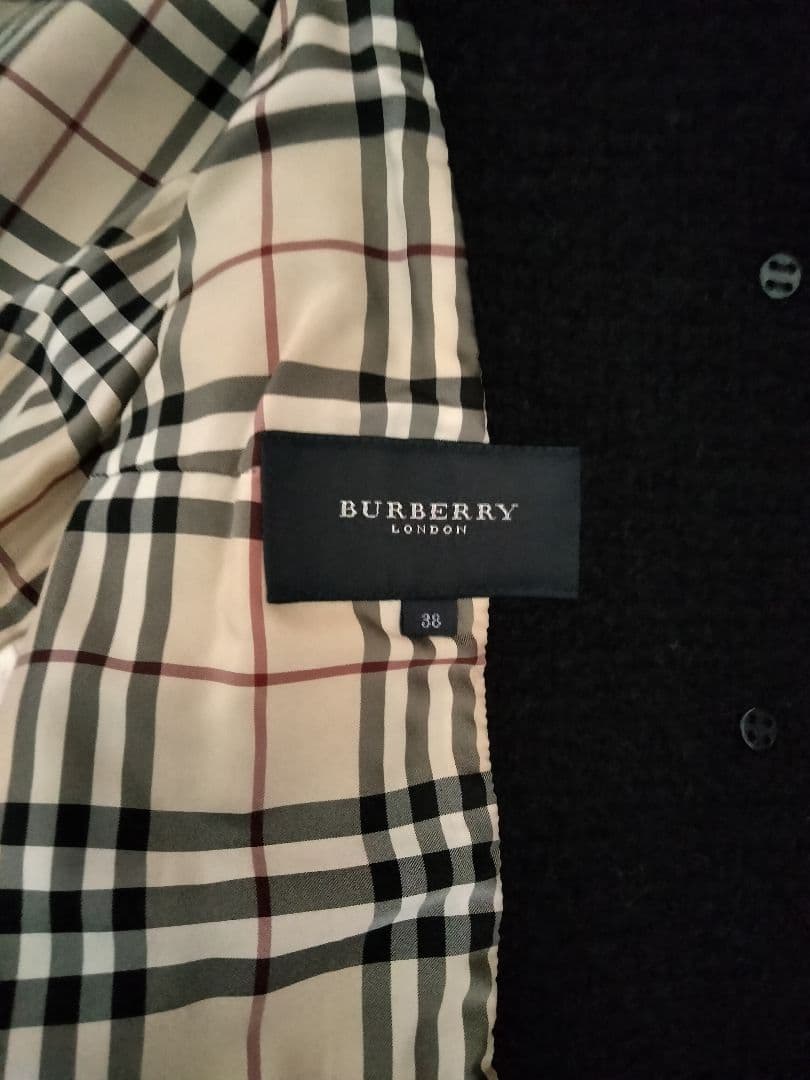 【BURBERRY】春先ハーフコート　チェック裏地