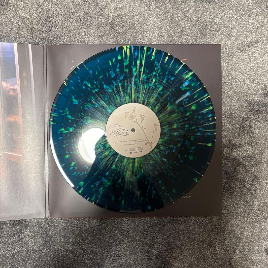 ツウィ　レコード