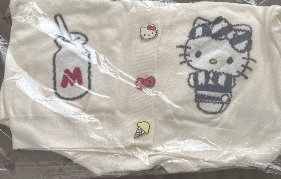 ジェラートピケ サンリオ キティ スムーズィーカーディガン オフホワイト新品