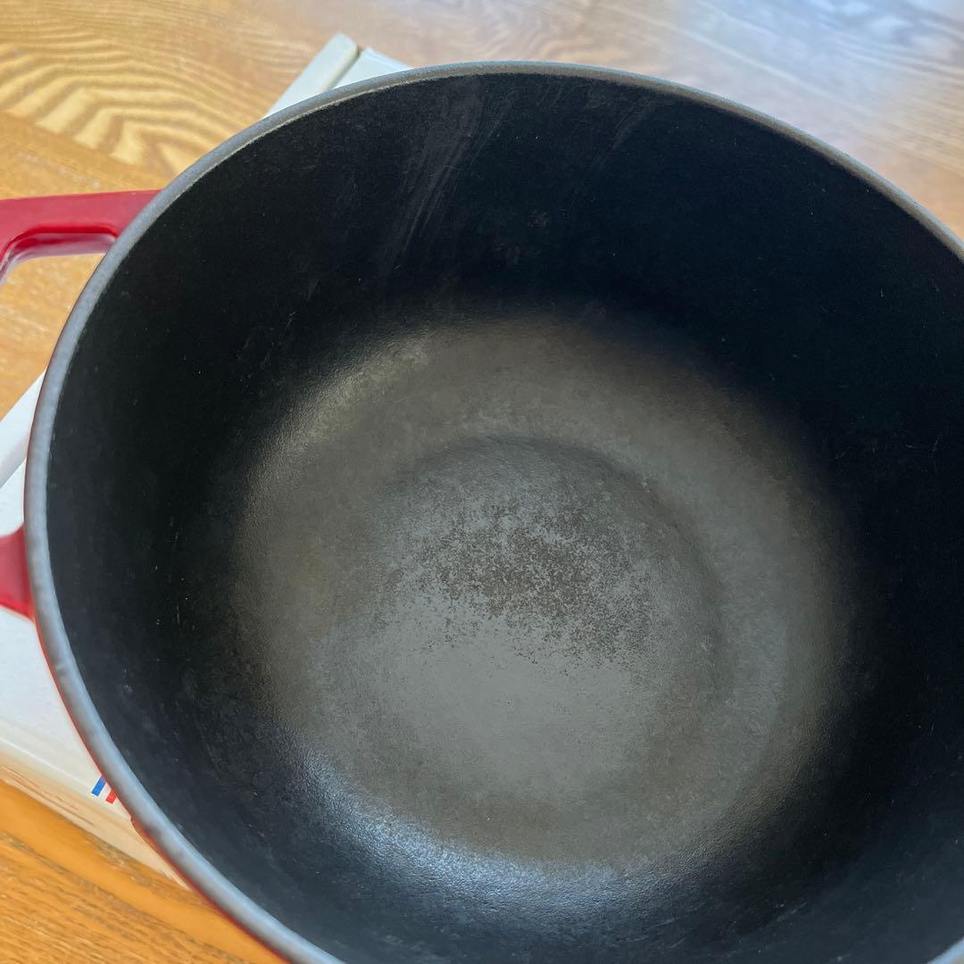 ストウブ　ワナベ　チェリー　M