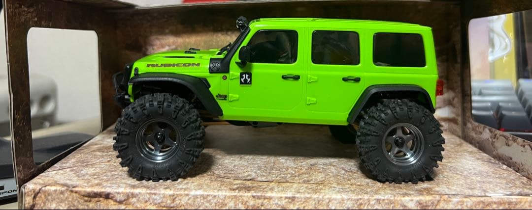 AXIAL SCX30 クローラー　ラジコン