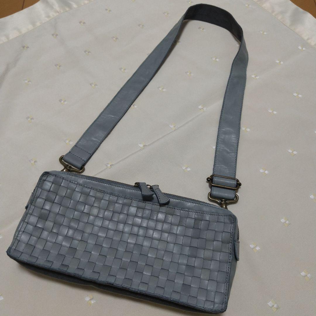 otowaです。B.staff 美品 男女兼用 馬革 メッシュボディバッグ