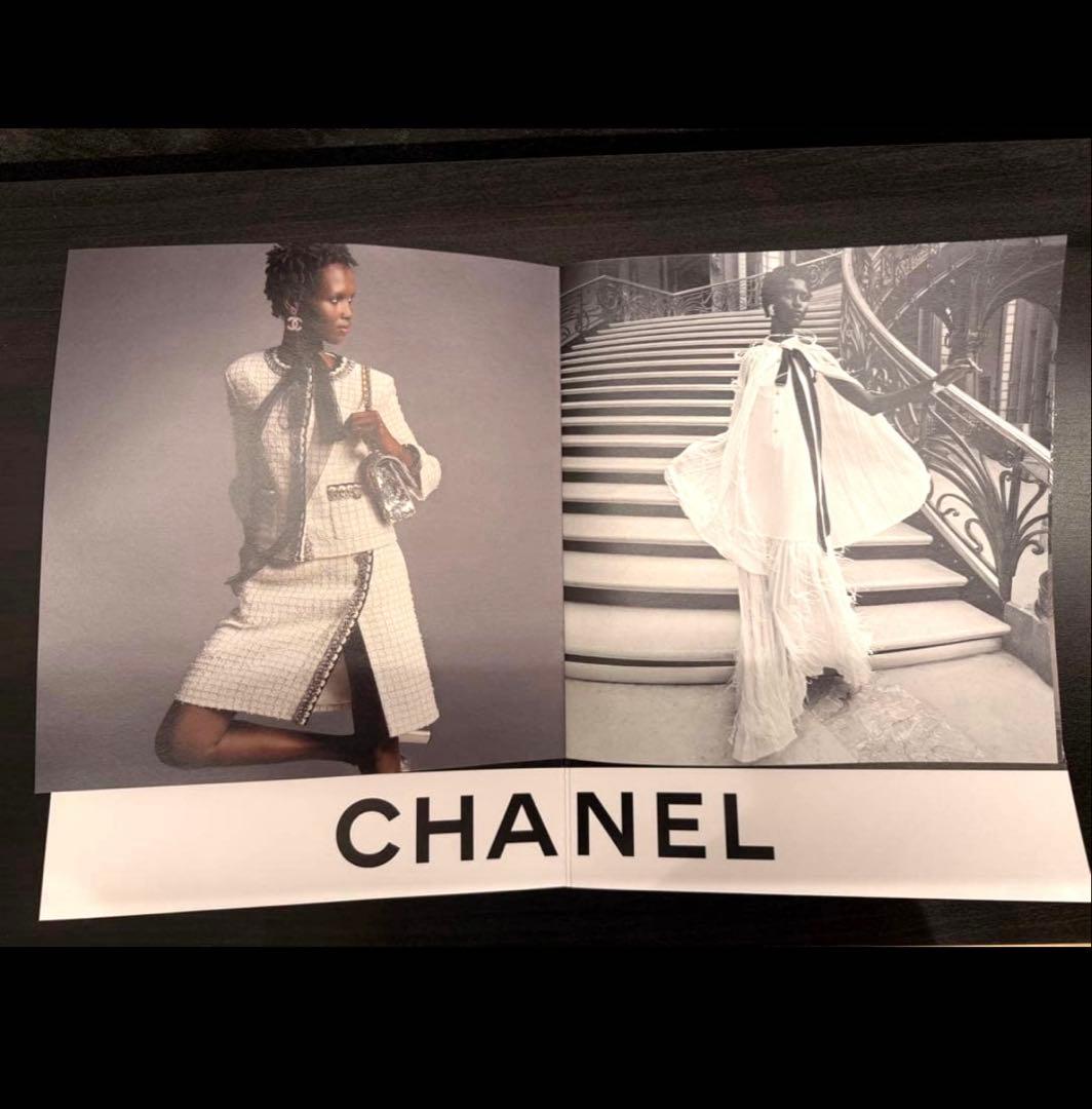 【美品】CHANEL 2025SS 非売品ルックブック グランパレ