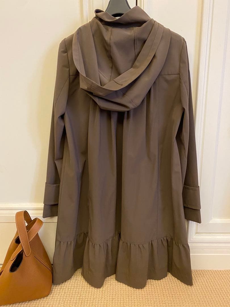 フォクシー　レイニーコート　美品