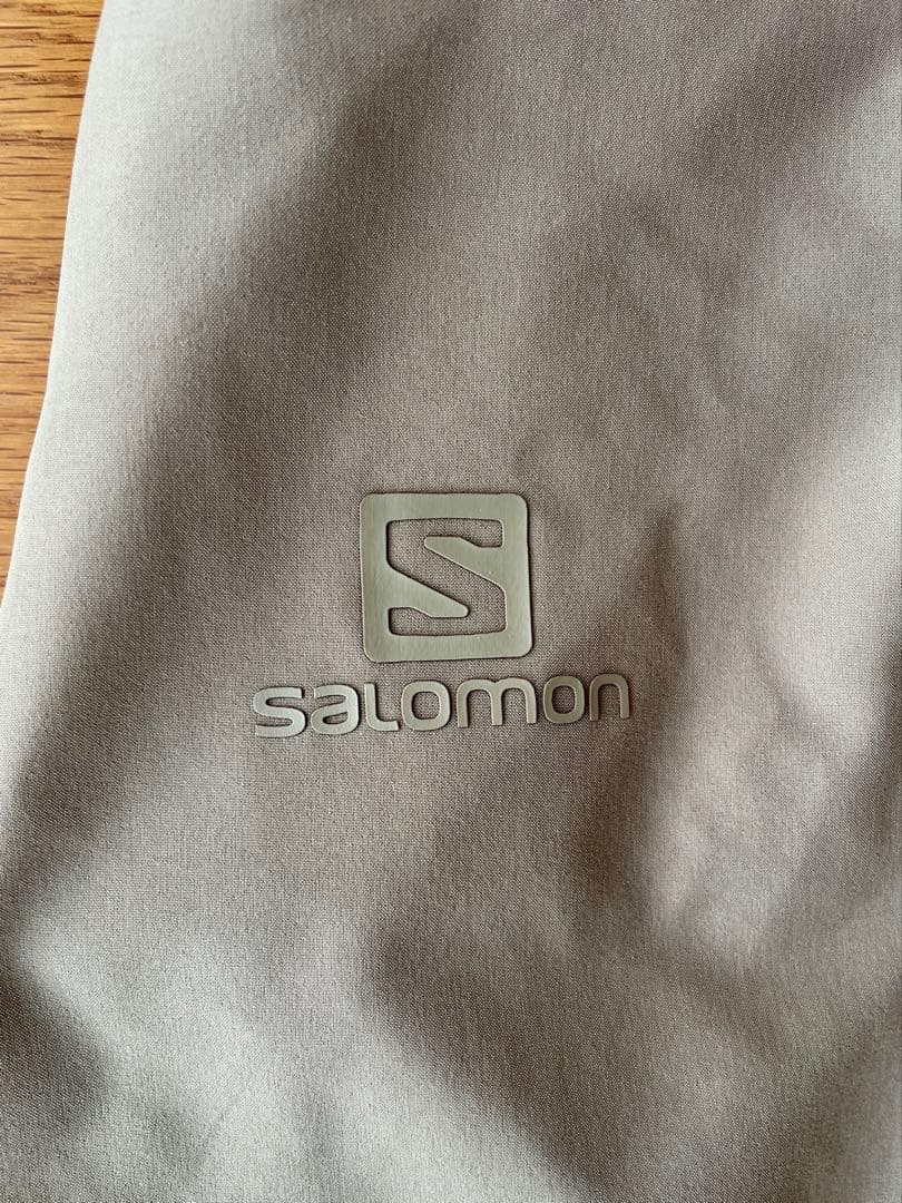 【最終値下げ】サロモンSalomonスノーボードスキーウェア下XSベージュ