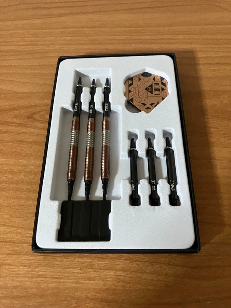 one80 ルクソール20G ソフトチップダーツ