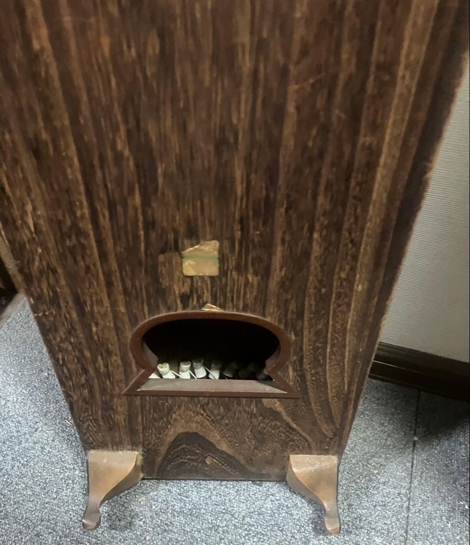 13弦お琴です。小型です。琴柱他一式付きです