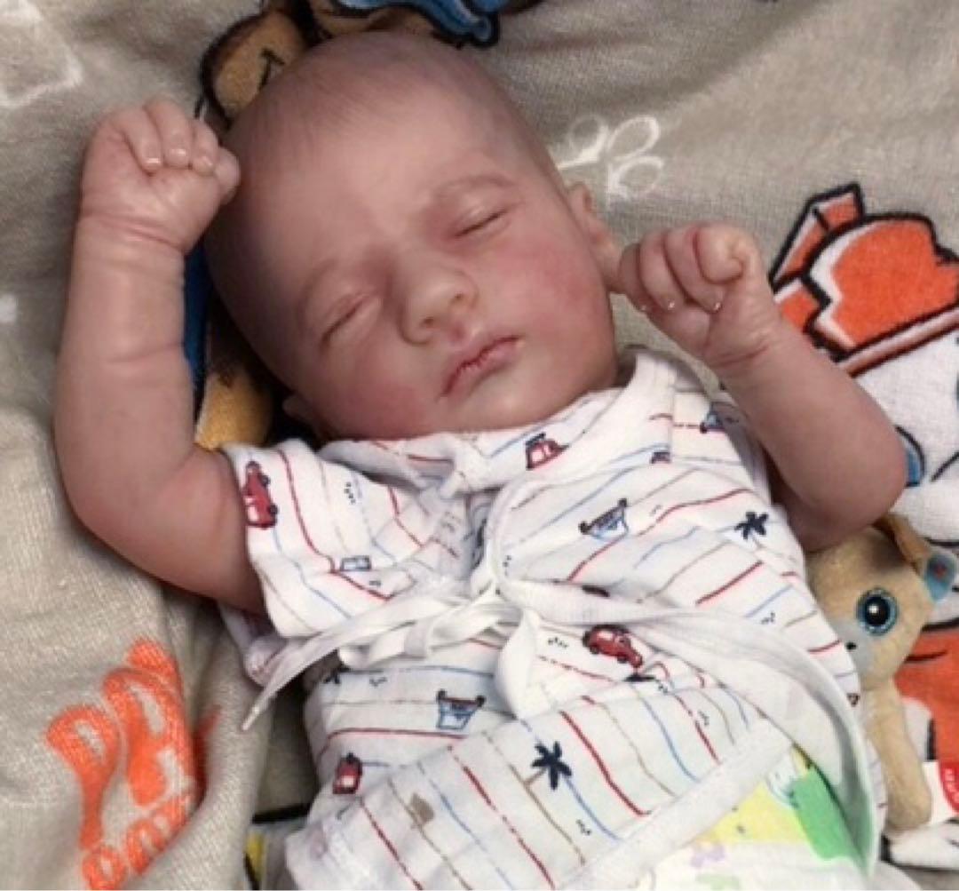 *・゜゜・*:.リボーンドール　ねんね男の子:*・゜゜・*