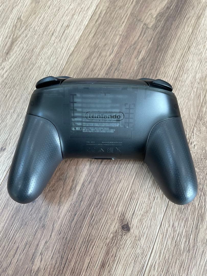 Switch Proコントローラー モンスターハンターライズ エディション