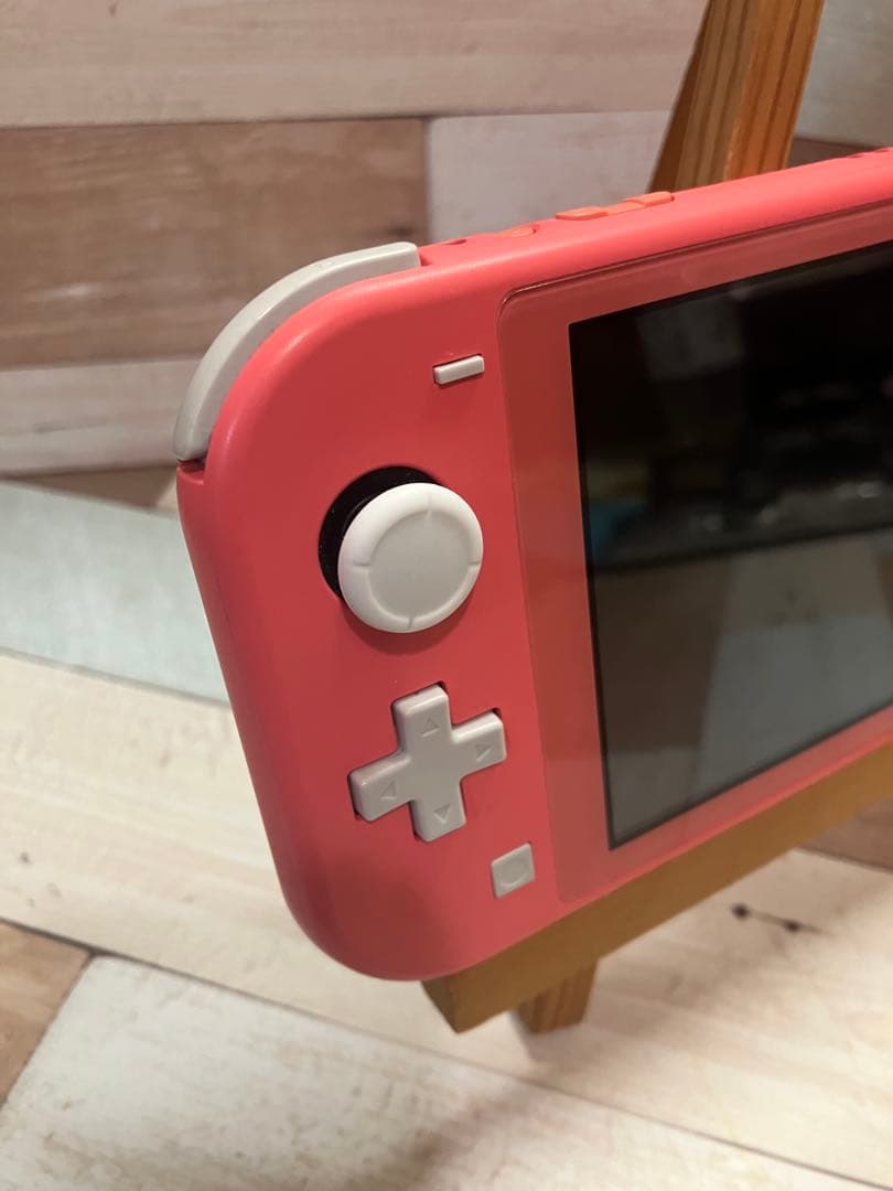 ジャンク　Switchライト　コーラルピンク　充電不良　みまもり設定